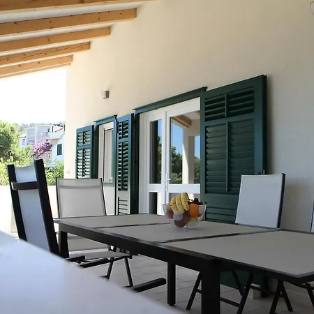 Demer Villa Slatine