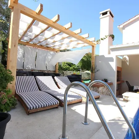 Villa Demer *